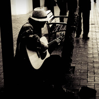 打爆别人短信的软件